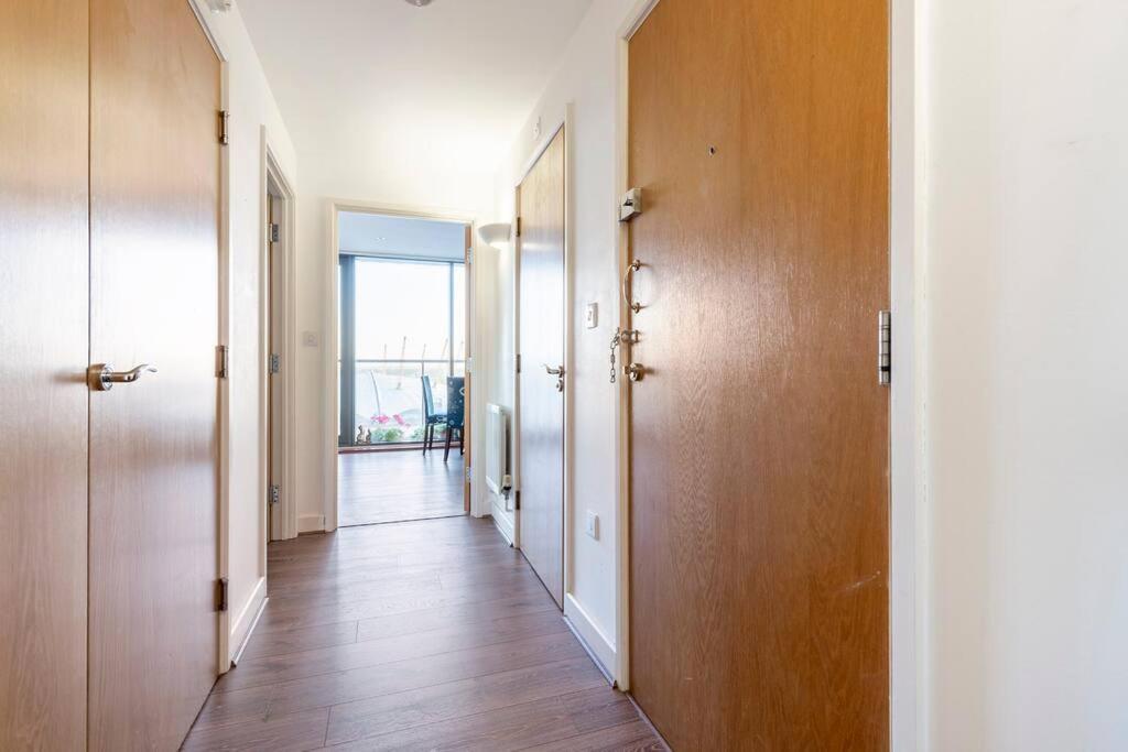 London Skylineviews 2 Bed 2 Bath Flat Near Canary Wharf, O2 & Excel Buitenkant foto