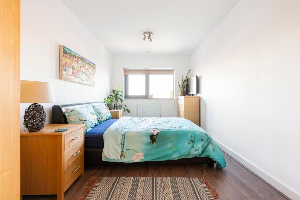 London Skylineviews 2 Bed 2 Bath Flat Near Canary Wharf, O2 & Excel Buitenkant foto